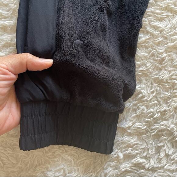 Zyia Active Fleece Joggers Black - Picture 9 of 10